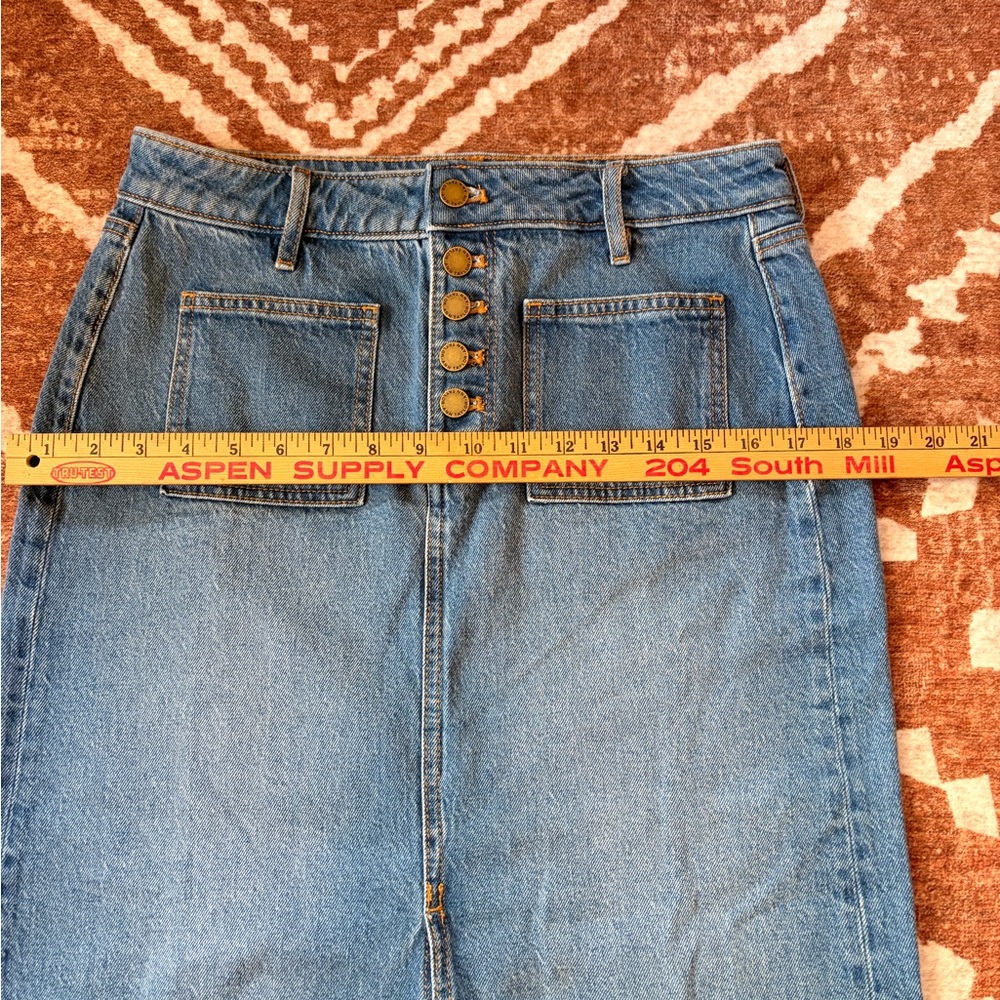BRAND NEW- Ann Taylor Blue Skirt with Front Patch Pockets - Picture 5 of 6